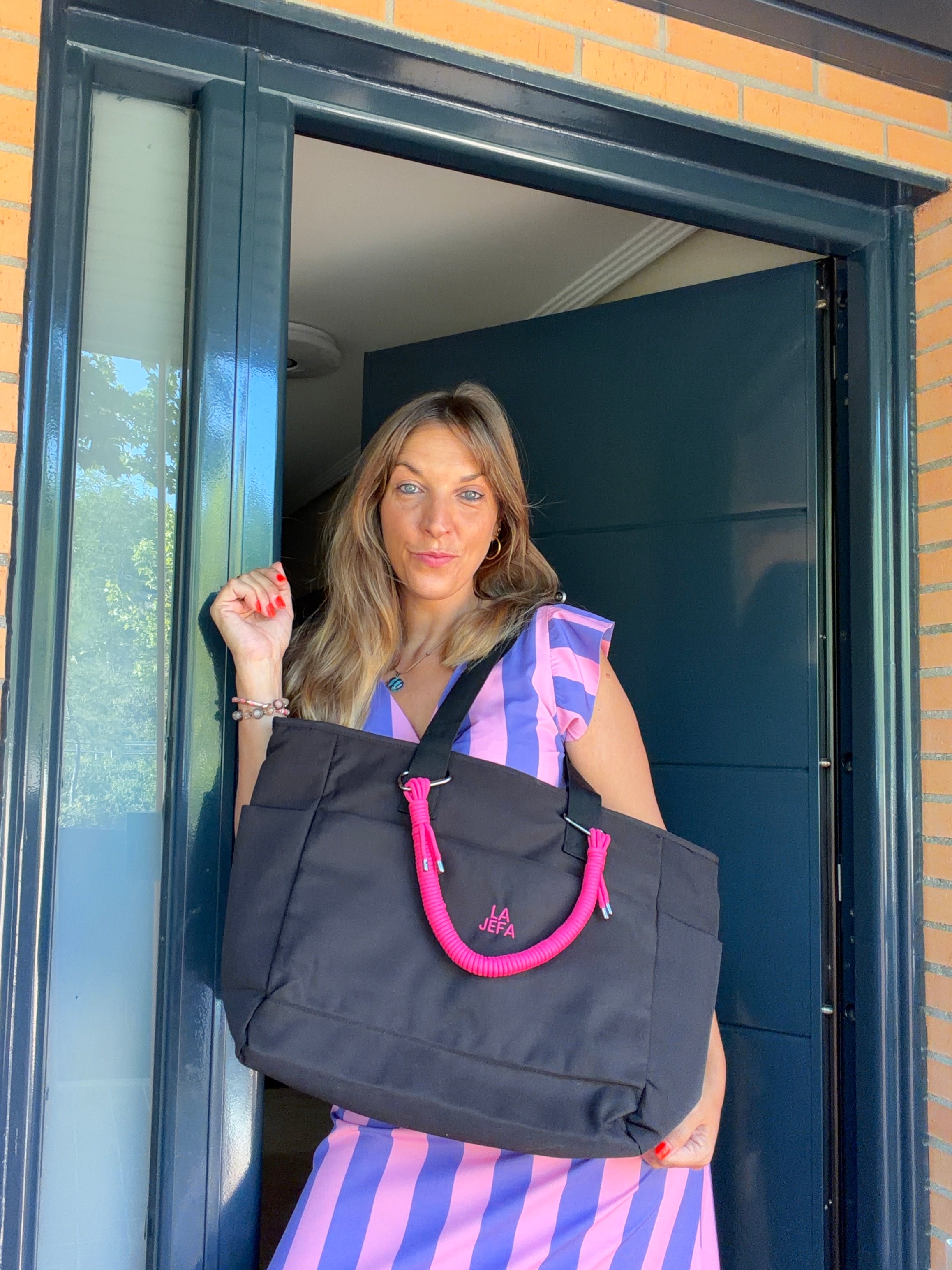 Bolso todoterreno "LA JEFA" - Negro