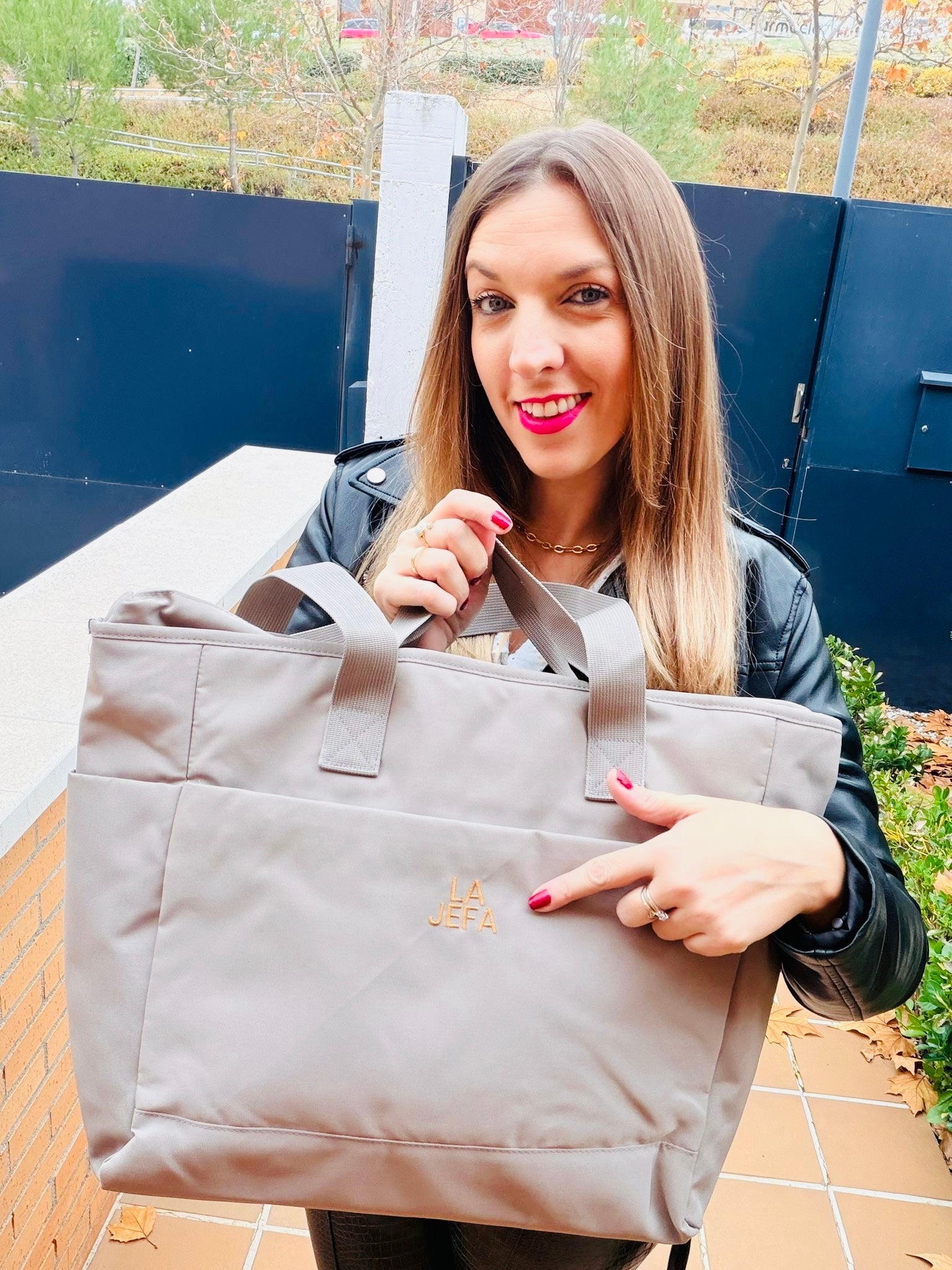 Bolso todoterreno "LA JEFA" - Beig