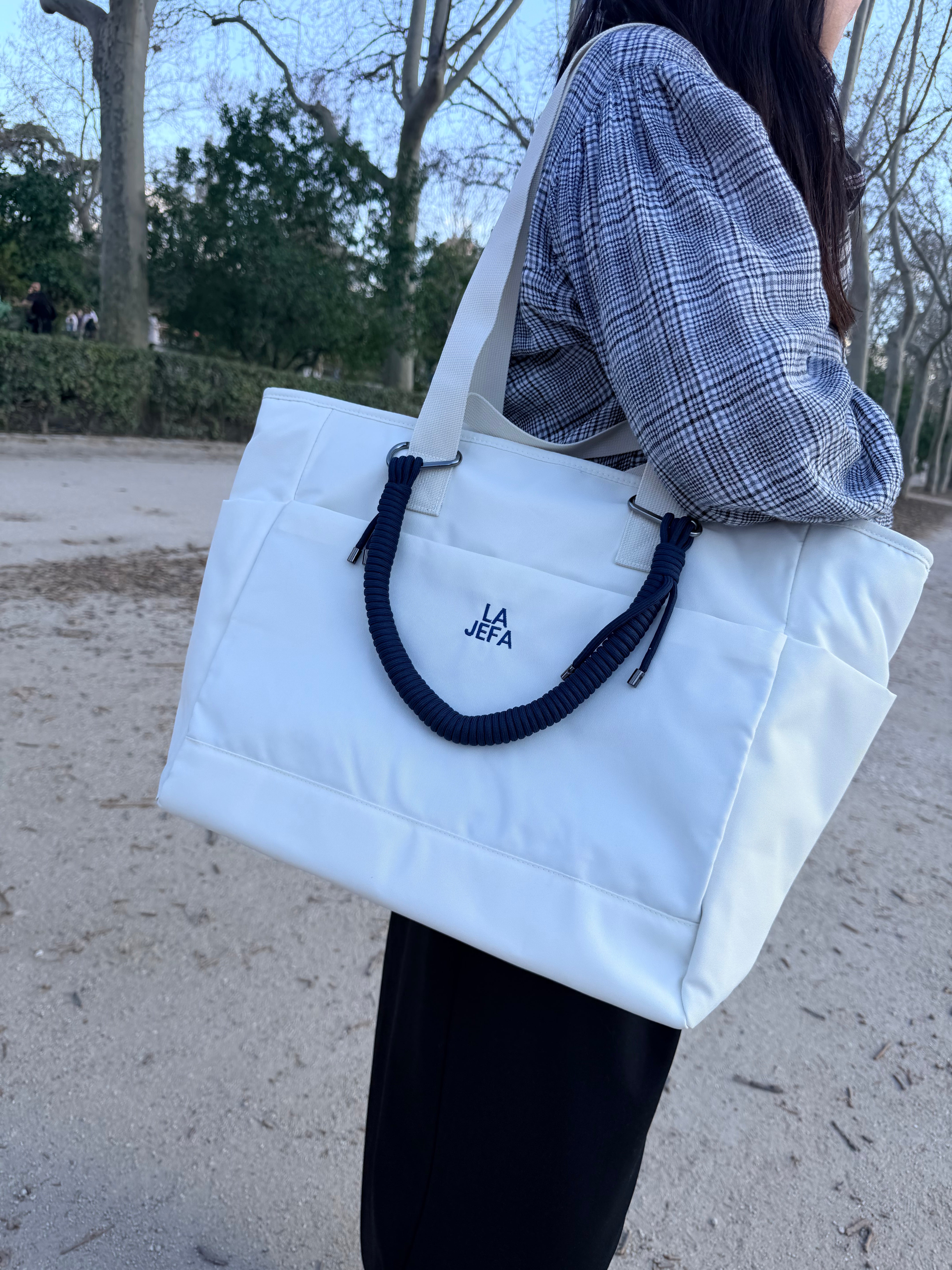 Bolso todoterreno "LA JEFA" - beige