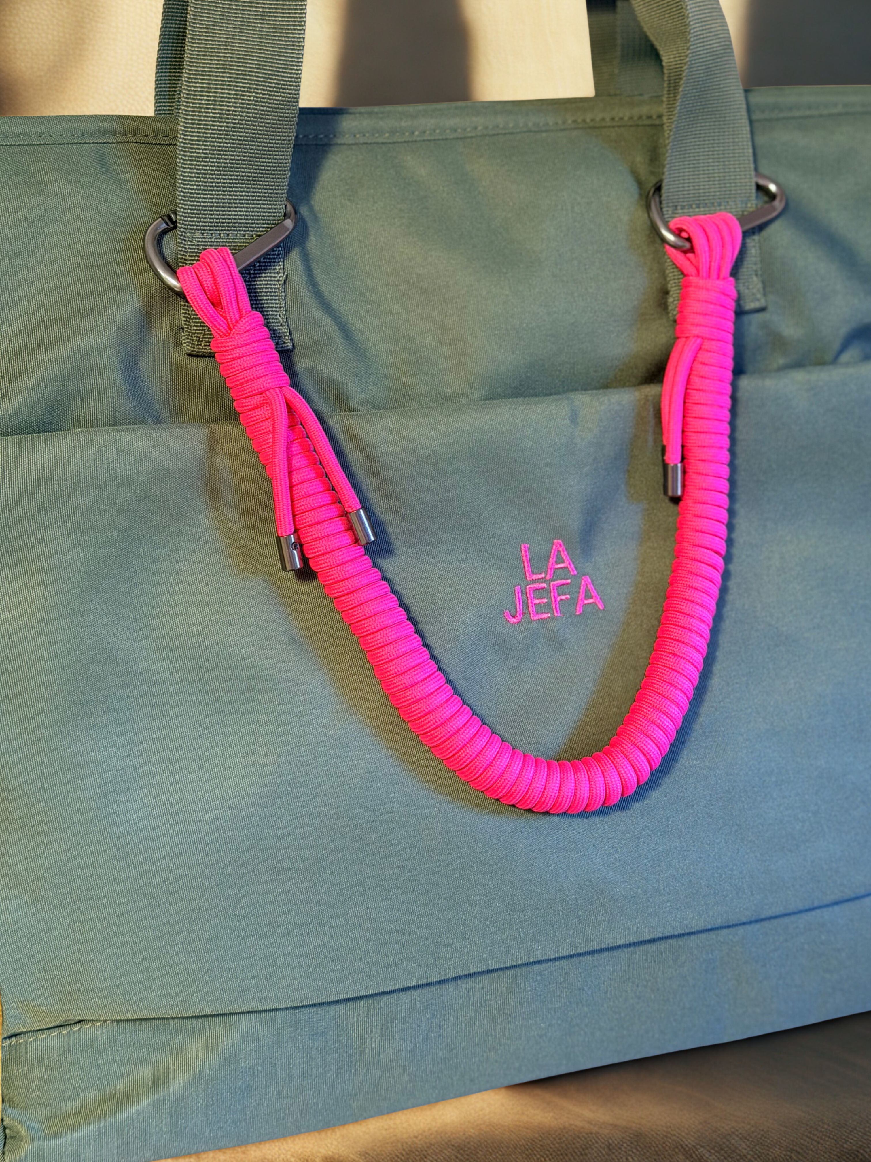 Bolso todoterreno "LA JEFA" - Verde caqui