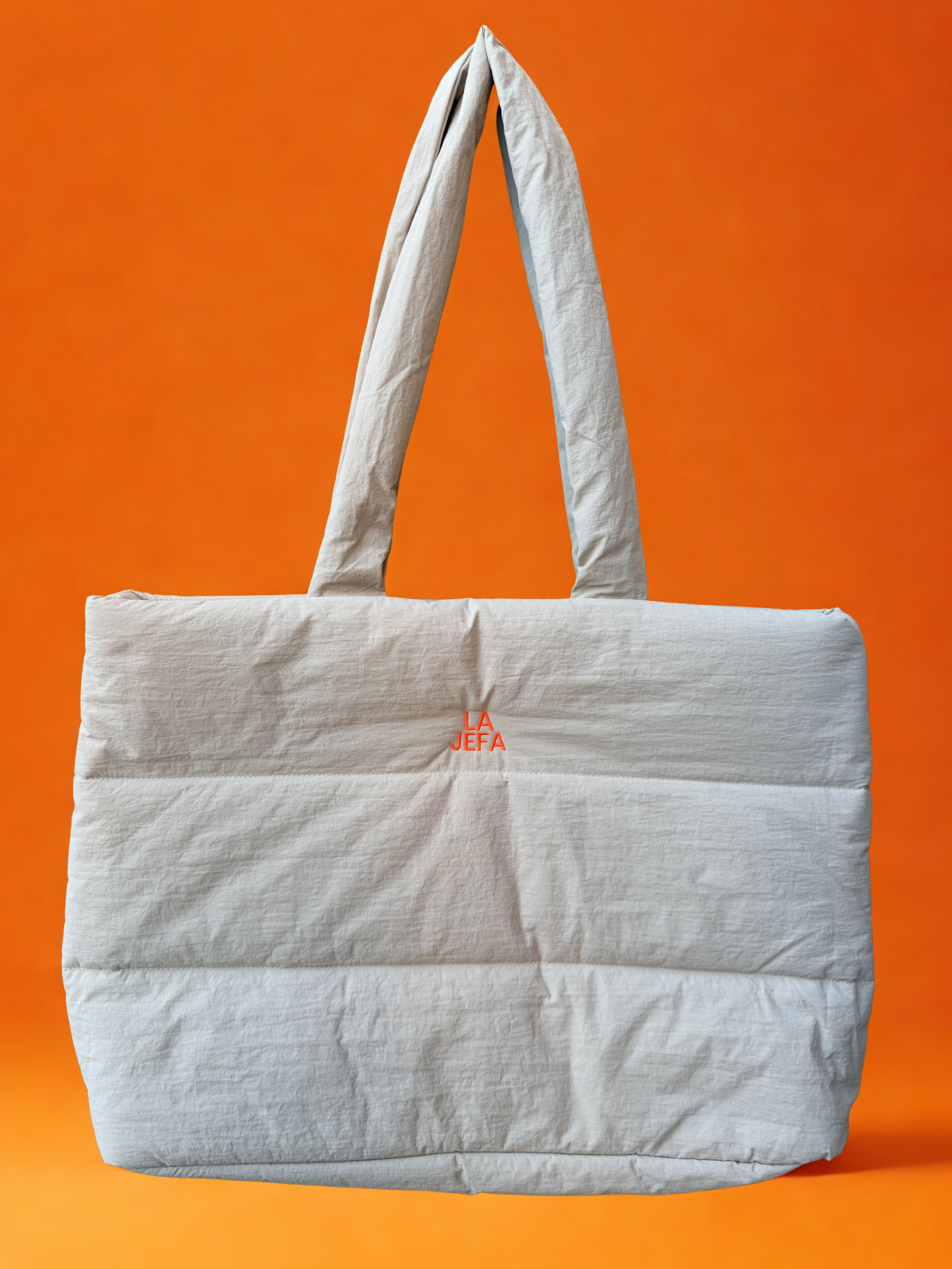 Bolso acolchadito "LA JEFA" -Beige